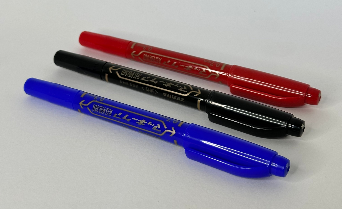 Zebra Oil Based Fineliner Double-Sided Marker (0.3mm/0.7mm)